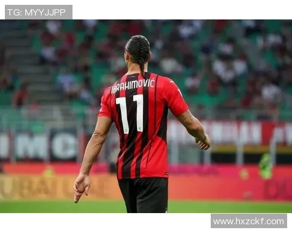 足球球星标配造型揭秘 从发型到服饰展现个性魅力